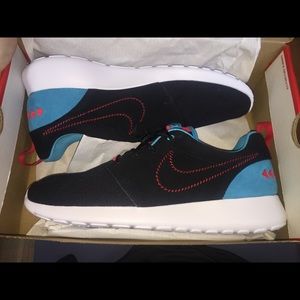 Nike Roshe One N7